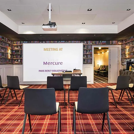 Mercure Paris Bercy Bibliotheque-3